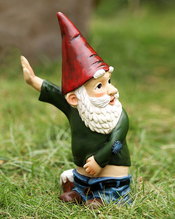 Funny peeing gnome Gnome Garden Statue
